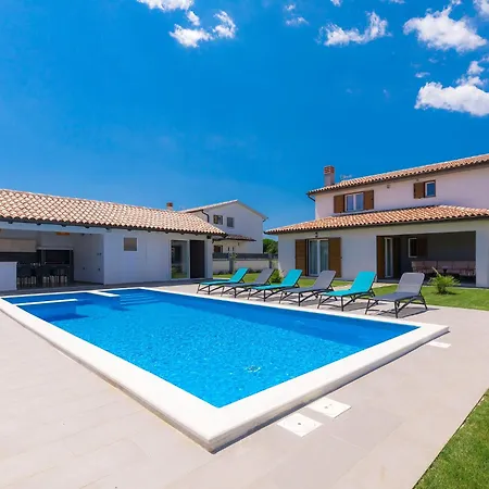Alba Rossa By Interhome Villa Šišan