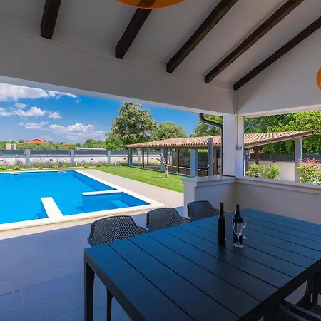 Alba Rossa By Interhome